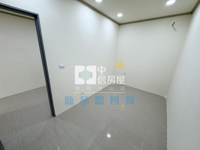 【新夢想】大台北整新前庭後院別墅房屋室內格局與周邊環境