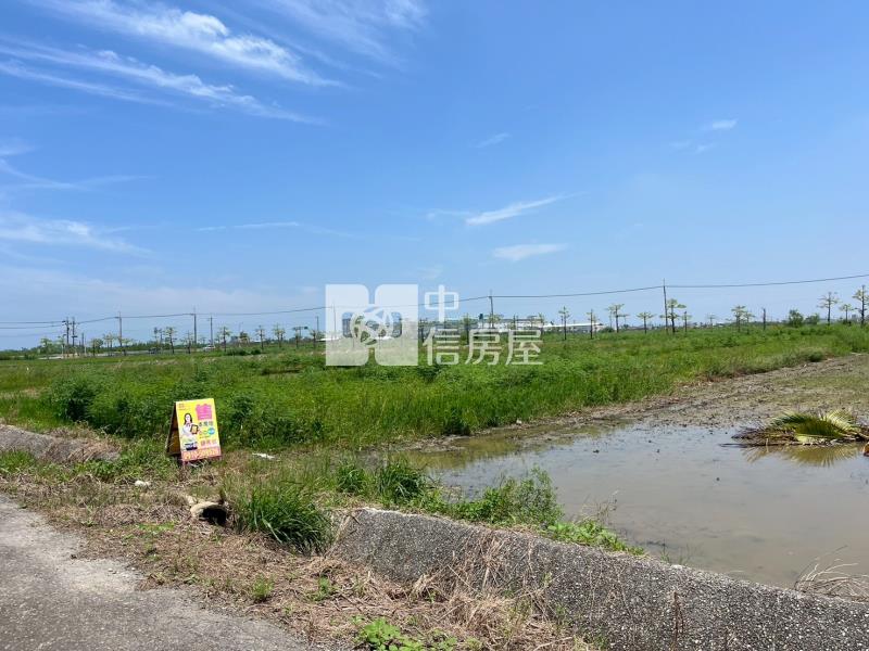 七股前後臨路便宜美農地房屋室內格局與周邊環境