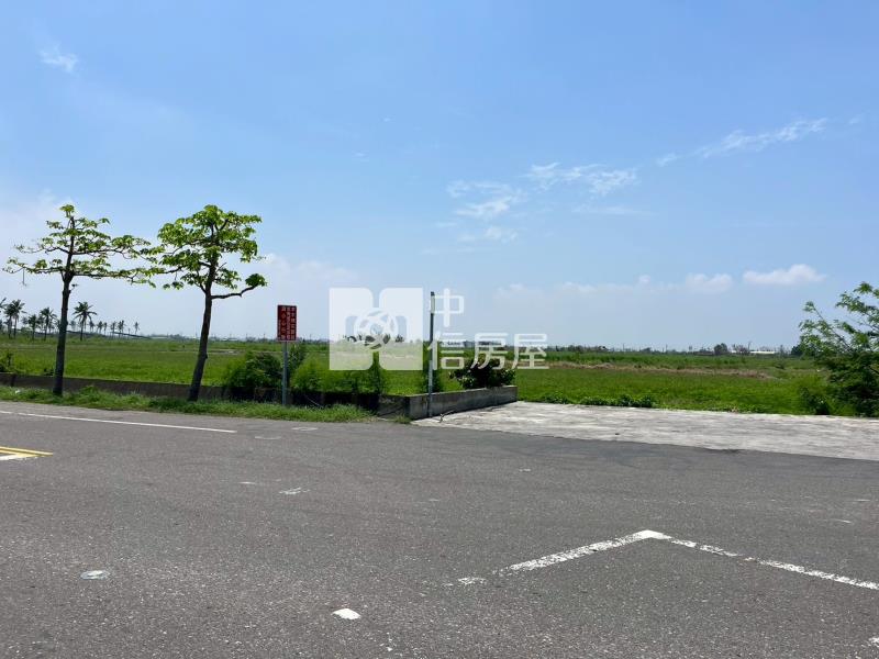七股前後臨路便宜美農地房屋室內格局與周邊環境
