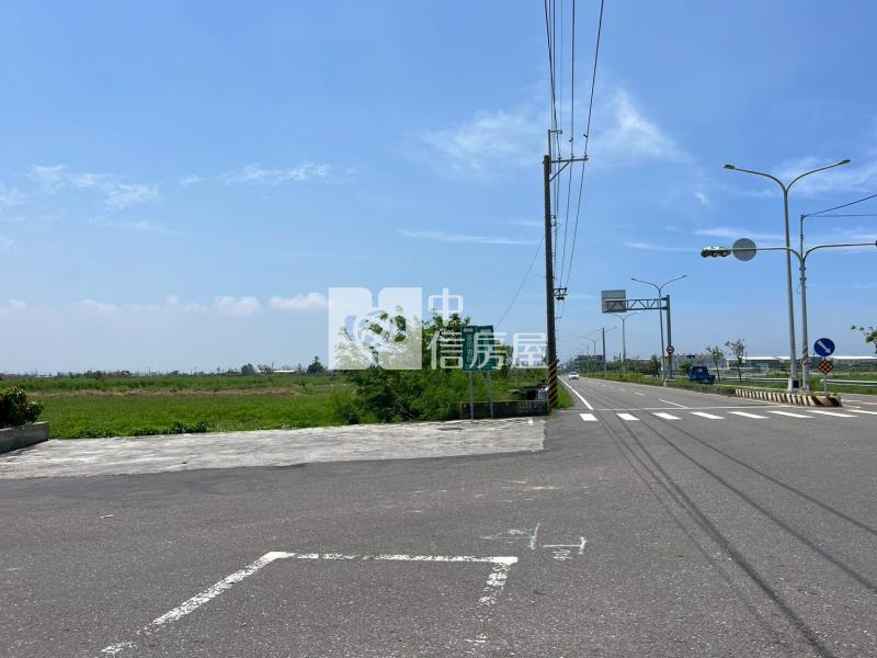 七股前後臨路便宜美農地房屋室內格局與周邊環境