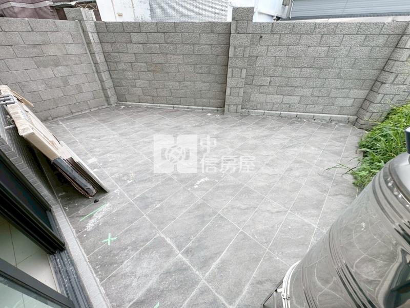 《仁美至善》成功商圈側院多車大地坪電梯別墅(E1)房屋室內格局與周邊環境