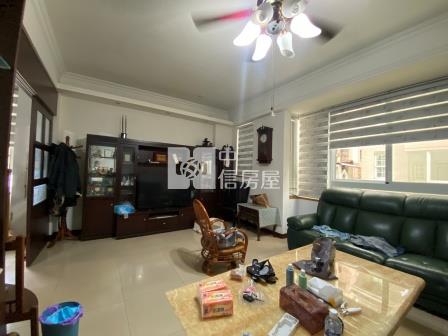 屏東房屋-榮總輕屋齡舒適別墅房屋室內格局與周邊環境