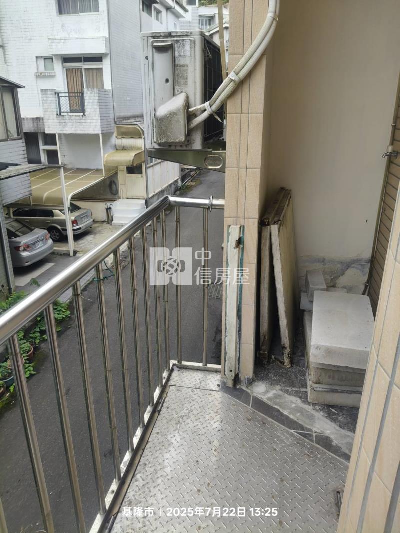 D002麗景挑高–3房屋室內格局與周邊環境