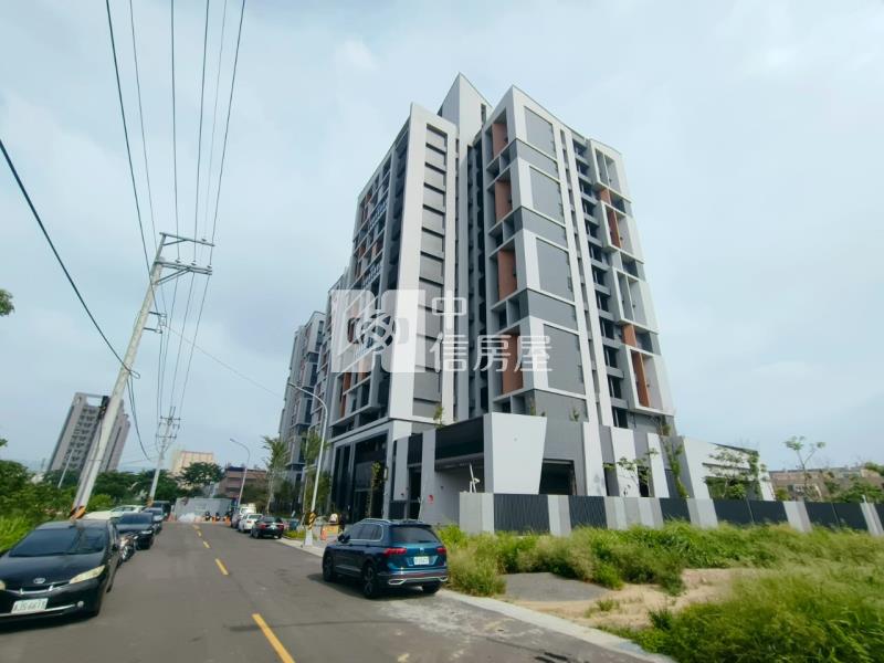 小靜精選-沙鹿車站德光會高樓景觀三房平車房屋室內格局與周邊環境