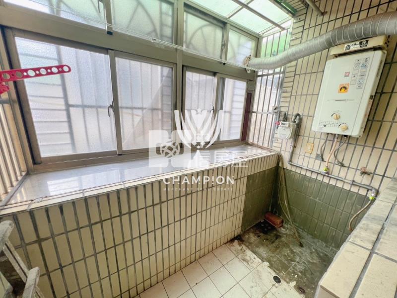 【冠軍】培德路正路邊3樓3房房屋室內格局與周邊環境