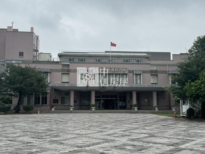 新社平坦美農地房屋室內格局與周邊環境