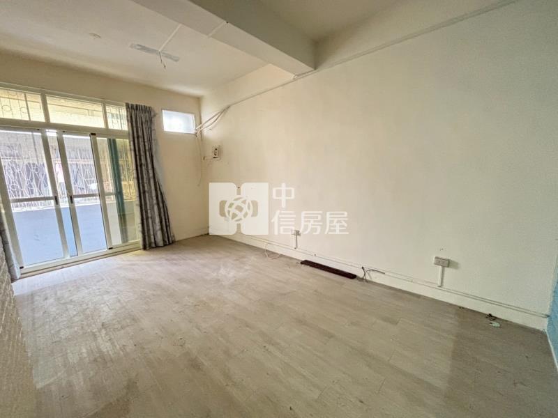 塗城商圈騎樓停車欠修理透天房屋室內格局與周邊環境