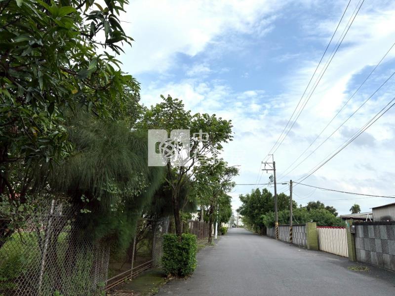 (專)歸仁近保大路60坪鈔值甲種建地房屋室內格局與周邊環境