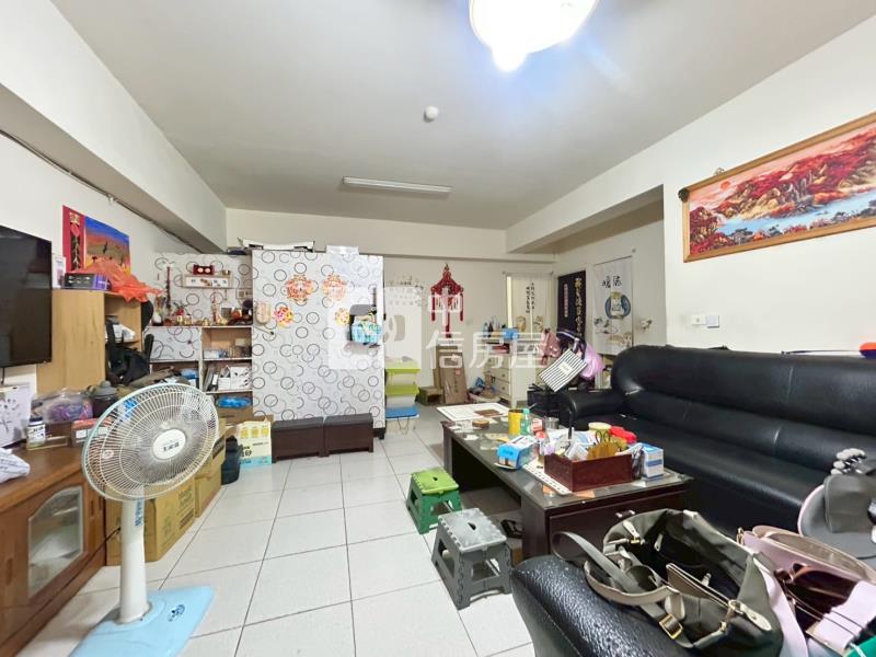 樹孝商圈高樓層三房房屋室內格局與周邊環境