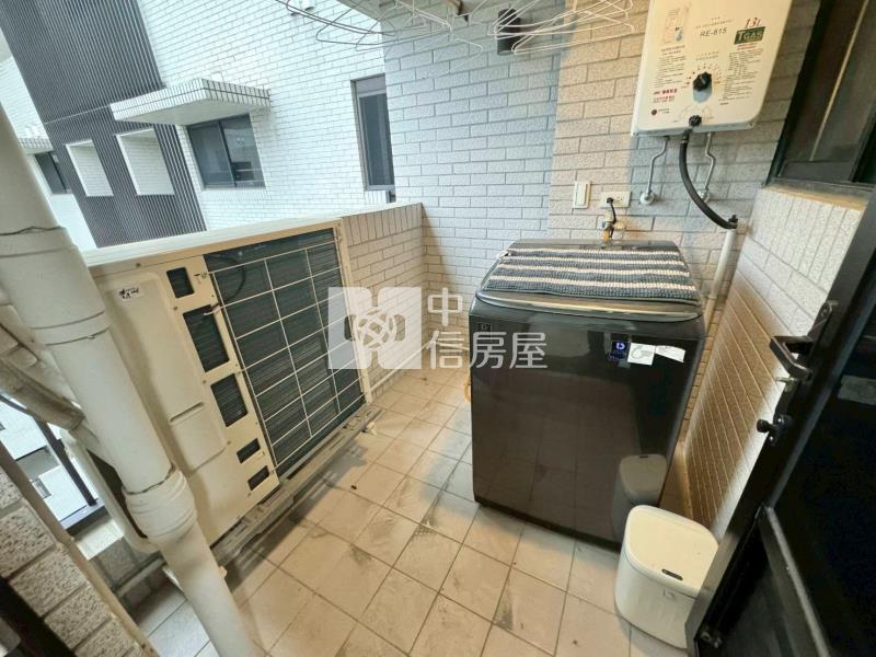 高鐵站前A+景觀兩房車房屋室內格局與周邊環境