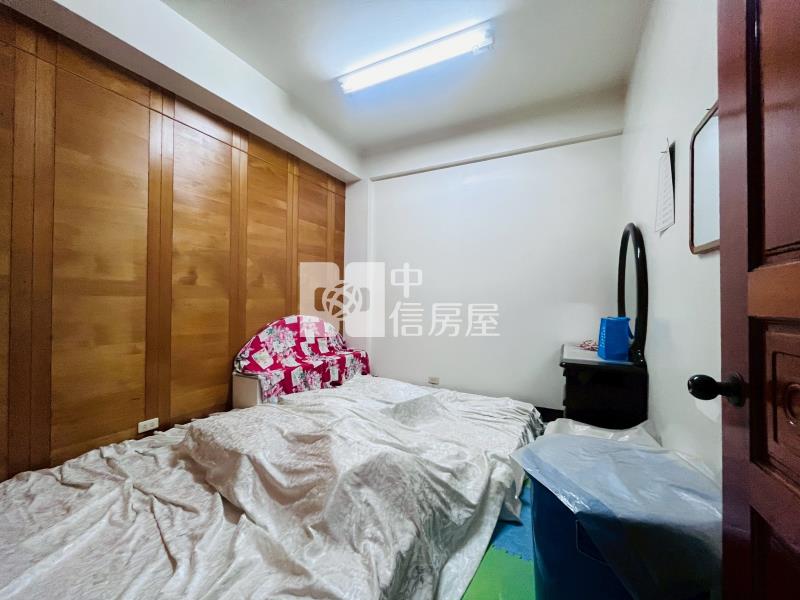 (專任)東區十甲路店墅房屋室內格局與周邊環境