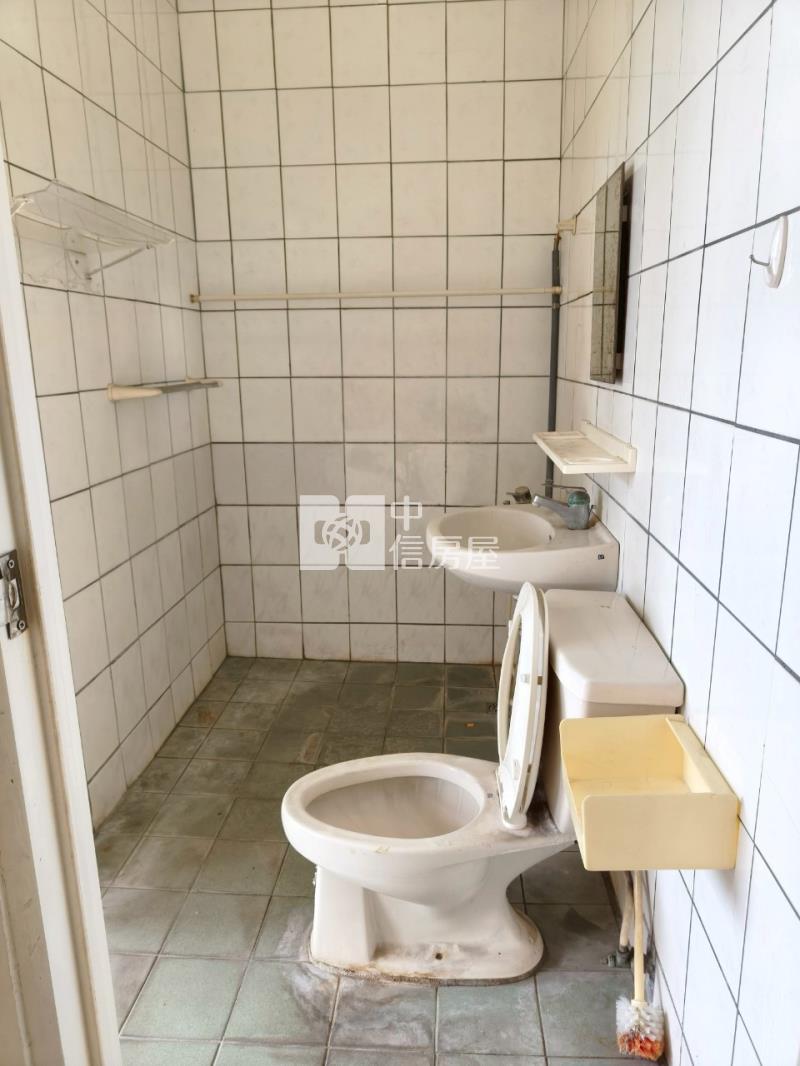 斗六崙南7-11旁透天房屋室內格局與周邊環境