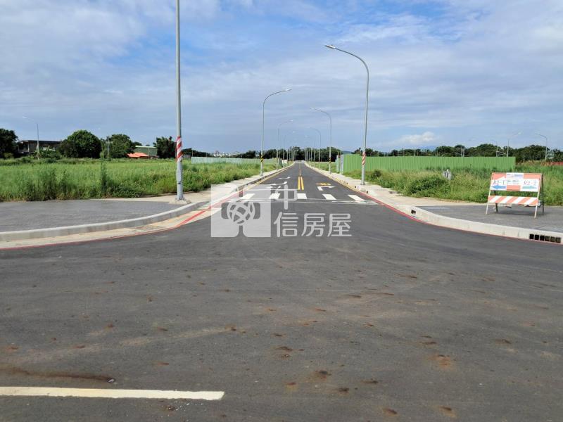 航空城安置戶建地房屋室內格局與周邊環境