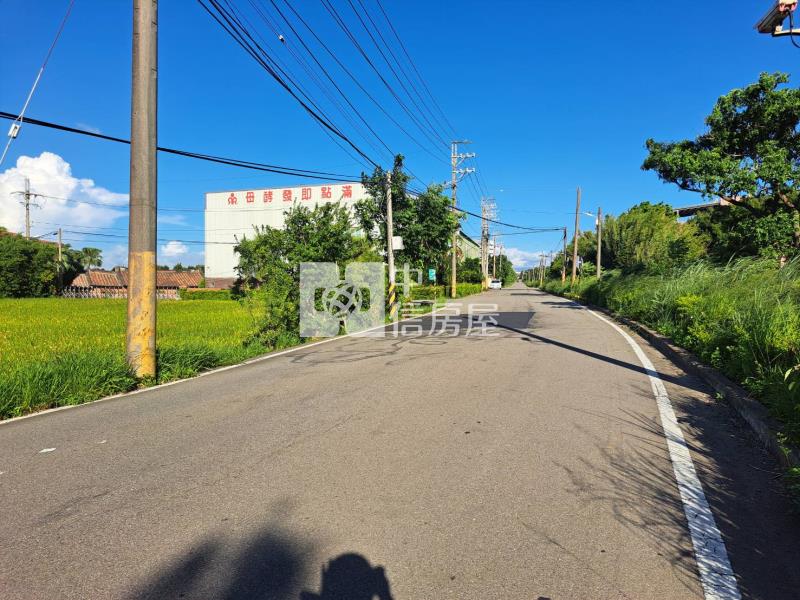 新屋清華高中農地~可大車進出房屋室內格局與周邊環境