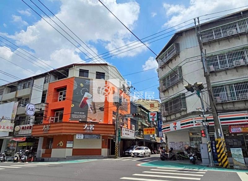 台中逢甲正福星路收租傳家透天店面房屋室內格局與周邊環境