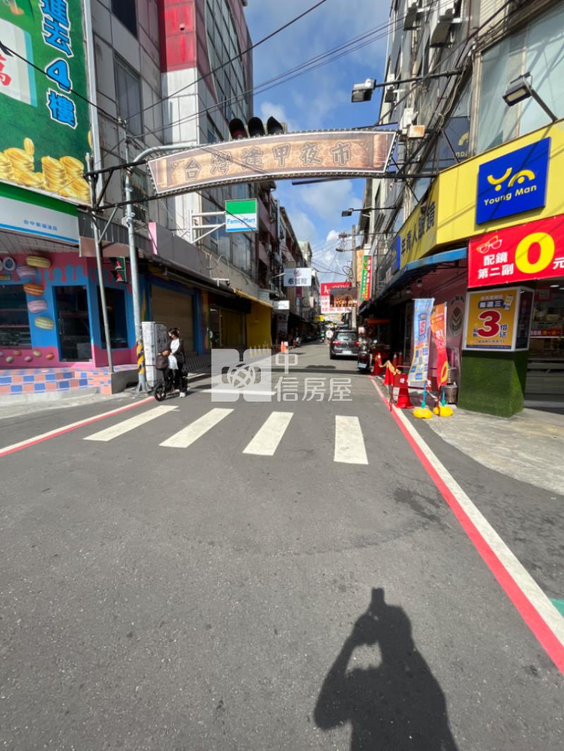 台中逢甲正福星路收租傳家透天店面房屋室內格局與周邊環境