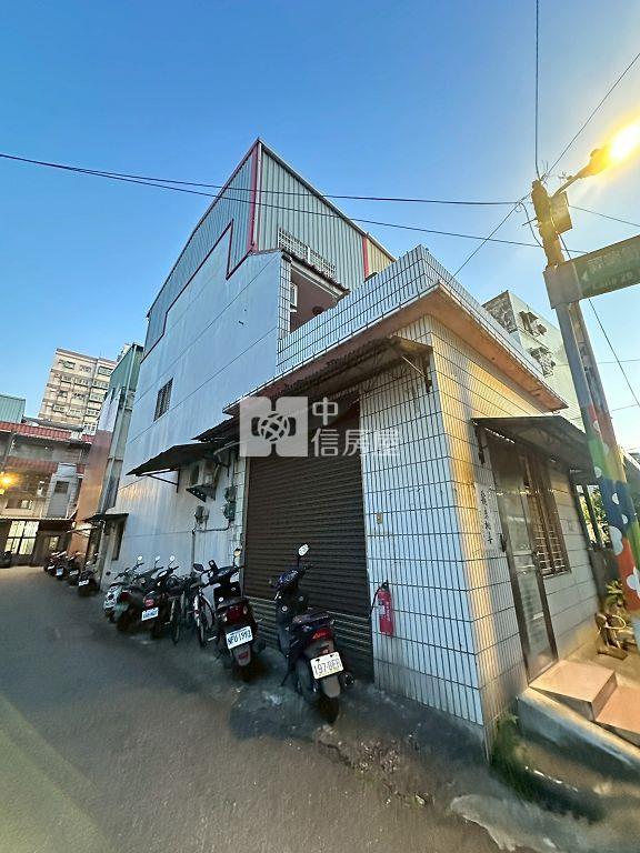 內壢高中附近邊間透天(中信卓越隊)房屋室內格局與周邊環境