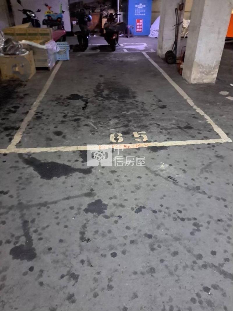 埔心交流道旁一樓庭院3+1房車房屋室內格局與周邊環境
