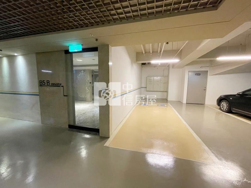 11期順天敦凰精裝四房四平車房屋室內格局與周邊環境