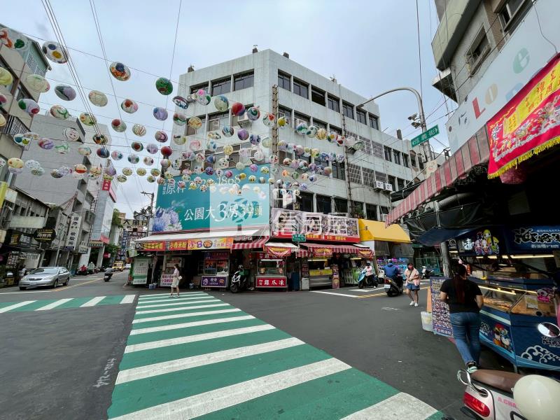 豐南國中三立新天地2房車位房屋室內格局與周邊環境