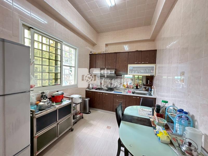 仁義潭景觀農建地+改良式三合院房屋室內格局與周邊環境