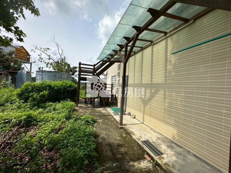 仁義潭景觀農建地+改良式三合院房屋室內格局與周邊環境