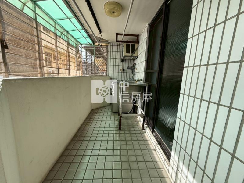 員林市中心大同學區大坪數松柏雙子星華廈房屋室內格局與周邊環境