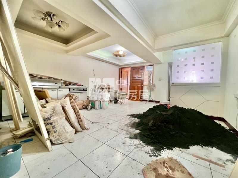 北屯天津北平雙商圈電梯美三房房屋室內格局與周邊環境