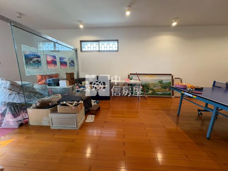 文化路尾合法農舍房屋室內格局與周邊環境