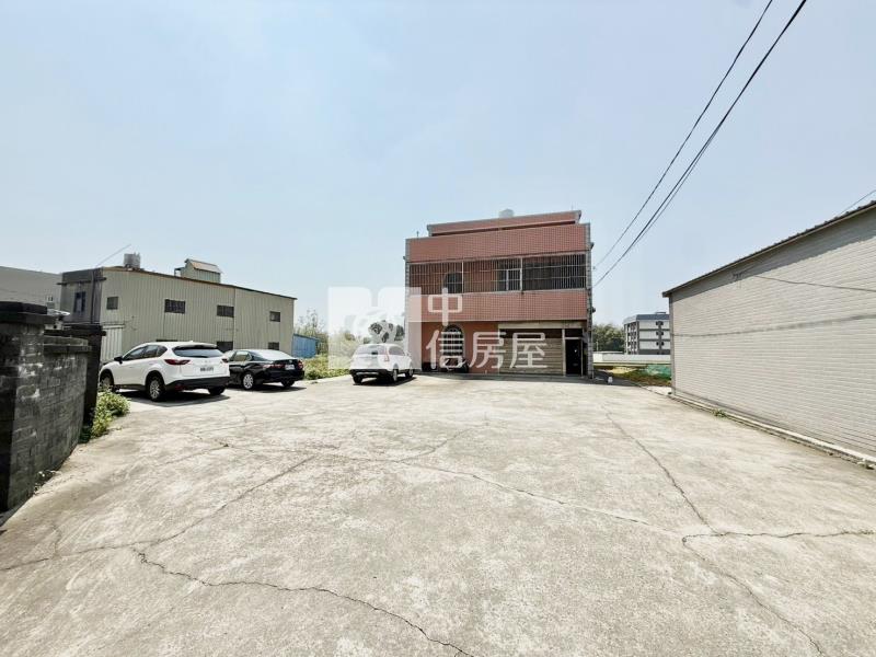 內壢交流道都內合法農舍房屋室內格局與周邊環境