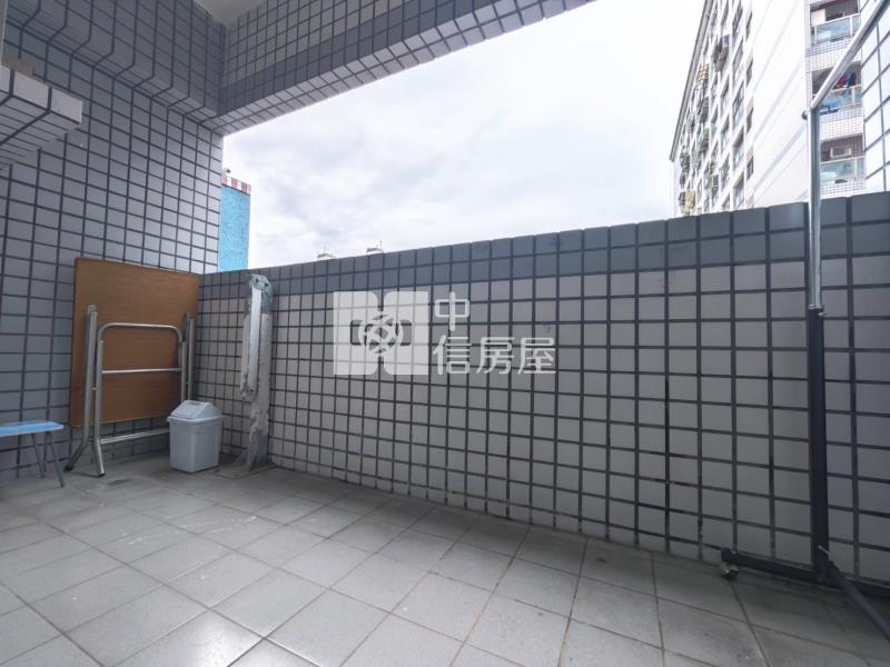 文心國小電梯大三房房屋室內格局與周邊環境