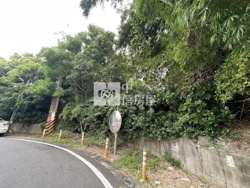 苗栗通宵都計內臨路美地房屋室內格局與周邊環境
