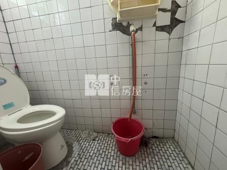 屏東房屋-莊敬街面寬透天房屋室內格局與周邊環境