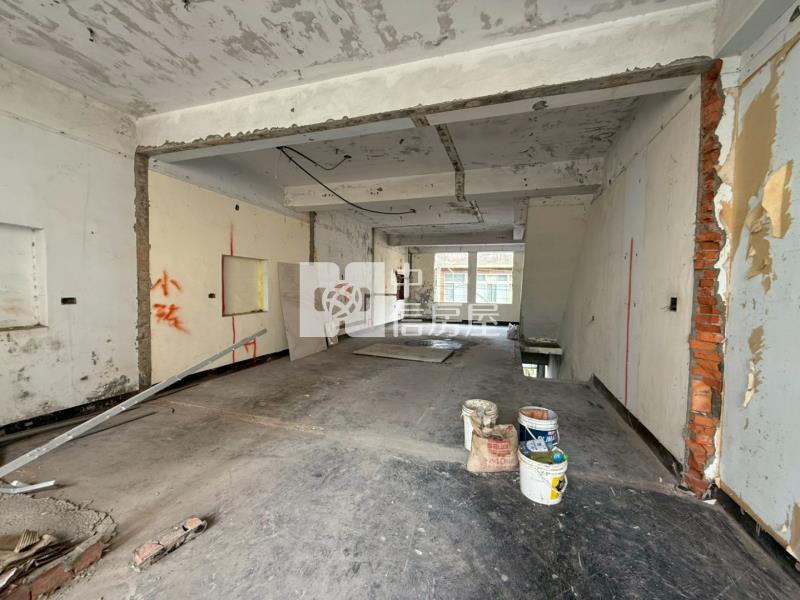 仁美?中山東路三段透天?中壢體育園區房屋室內格局與周邊環境