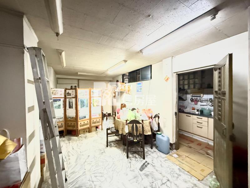 進化崇德商圈6米大面寬金店面（專任）房屋室內格局與周邊環境