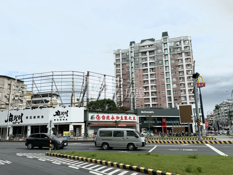 進化崇德商圈6米大面寬金店面（專任）房屋室內格局與周邊環境