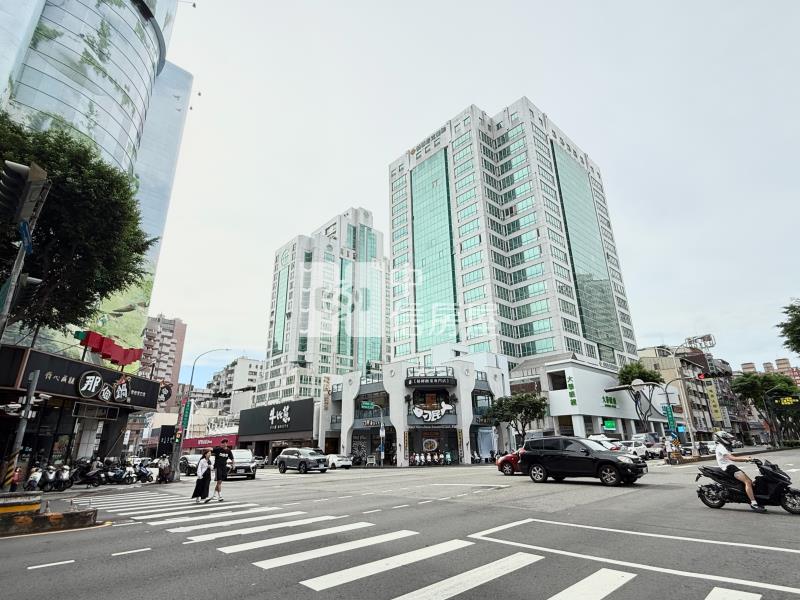 進化崇德商圈6米大面寬金店面（專任）房屋室內格局與周邊環境