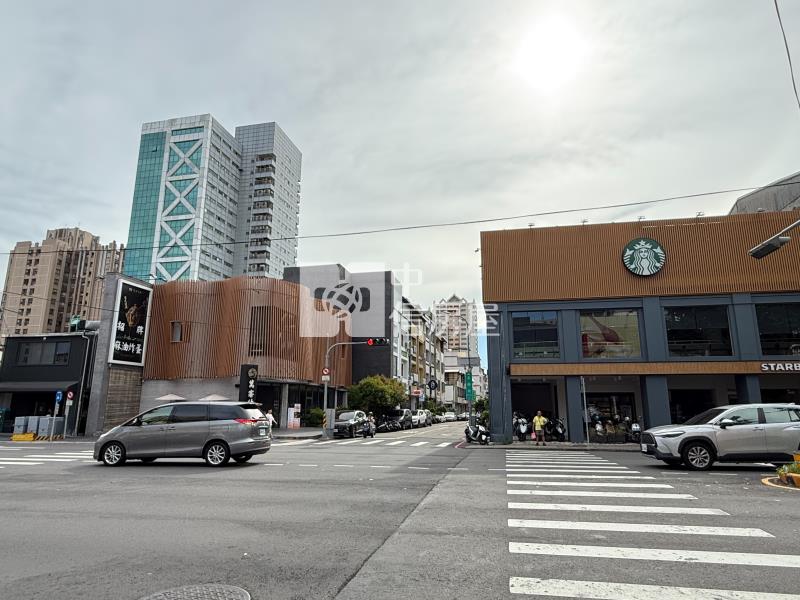 進化崇德商圈6米大面寬金店面（專任）房屋室內格局與周邊環境