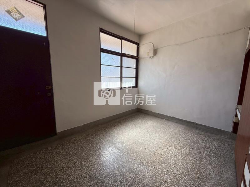 近南區大地坪臨路透天房屋室內格局與周邊環境