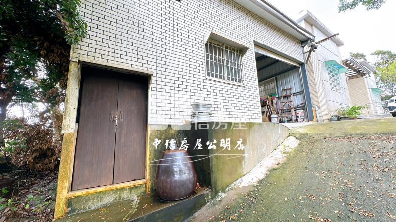 仁義潭景觀渡假平房+休閒農地房屋室內格局與周邊環境