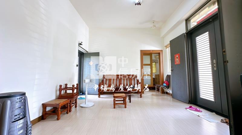 仁義潭景觀渡假平房+休閒農地房屋室內格局與周邊環境