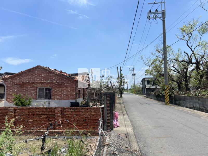 學甲鄉村194坪建地房屋室內格局與周邊環境