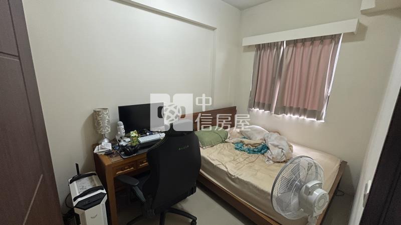 竹東仁愛棒球場輕屋齡社區別墅房屋室內格局與周邊環境