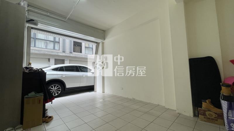 竹東仁愛棒球場輕屋齡社區別墅房屋室內格局與周邊環境