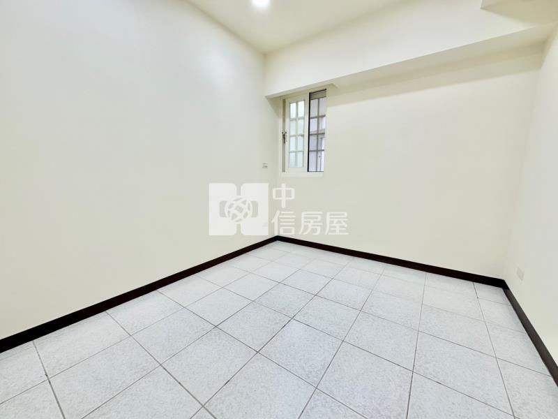 【安家】中壢龍岡國小電梯美三房房屋室內格局與周邊環境