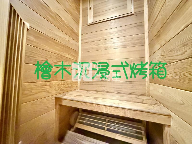 松竹捷運太原車站無敵視野百萬裝修實木烤箱綠茵豪宅雙平車房屋室內格局與周邊環境