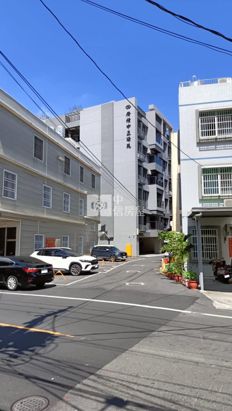 大社電梯美三房平車房屋室內格局與周邊環境