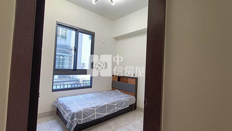 大社電梯美三房平車房屋室內格局與周邊環境