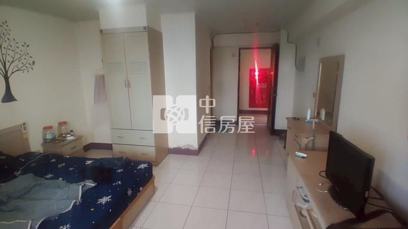 學甲區次頂樓視野好套房房屋室內格局與周邊環境