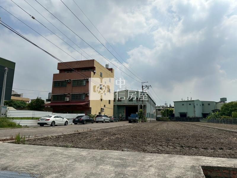 烏日特登農建地廠房房屋室內格局與周邊環境